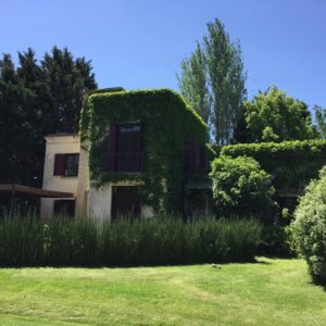 Hermosa casa en venta en Carmel Country Club