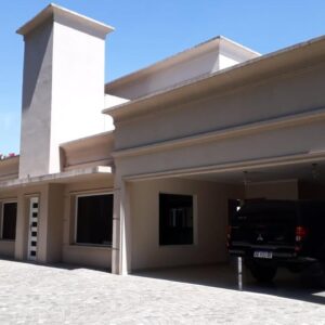 Hermosa casa en barrio La Concepción