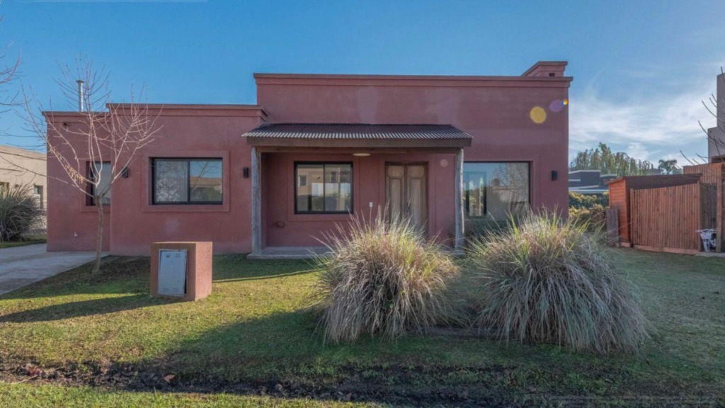 Hermosa casa en Manzanares Chico - Imagen 3