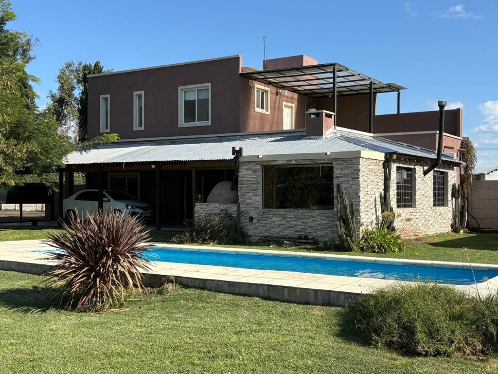Casa quinta en La Lonja - calle Comodoro Rivadavia - Imagen 30