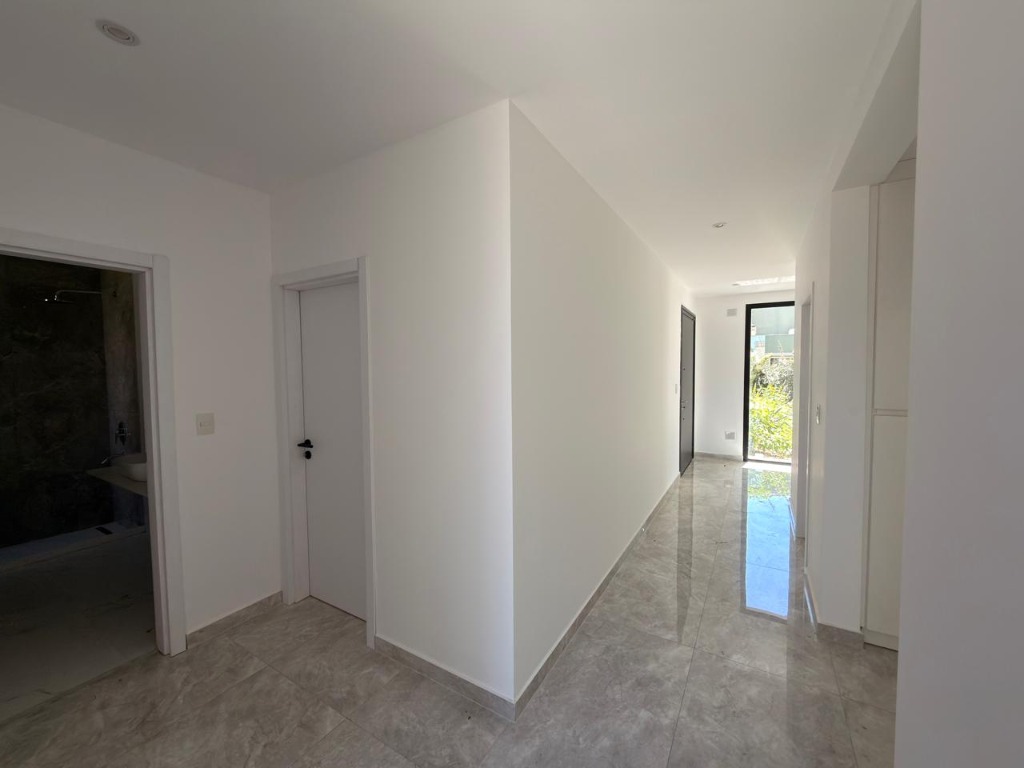 Casa Moderna a Estrenar en Venta en La Concepcion Lujan - Imagen 10