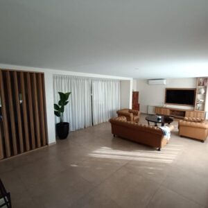 Casa en Golfer's Country Club