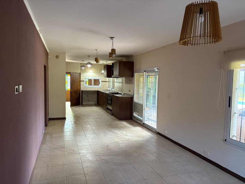 Casa quinta en La Lonja - calle Comodoro Rivadavia - Imagen 11