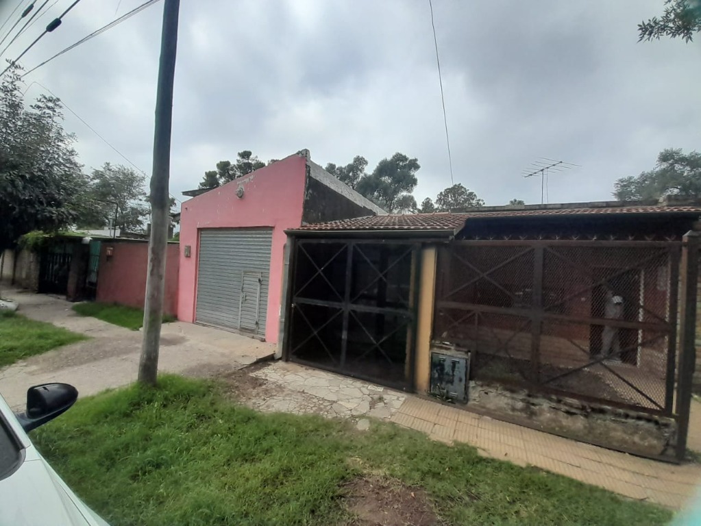Encantadora Casa en Venta en Derqui