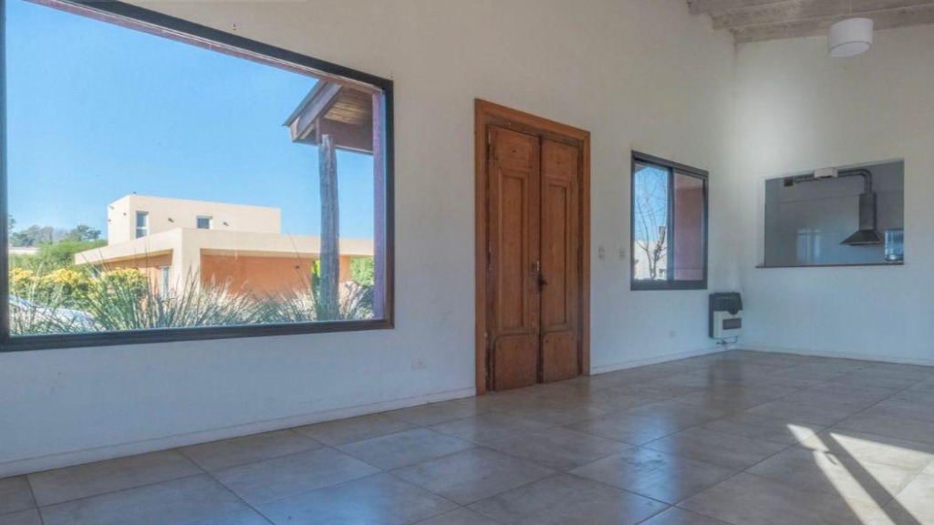 Hermosa casa en Manzanares Chico - Imagen 6