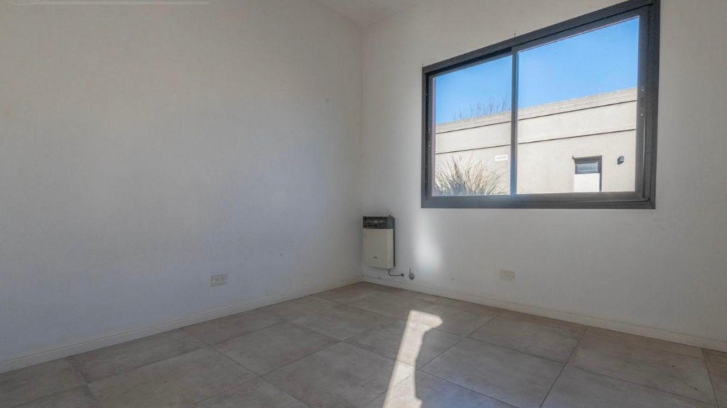 Hermosa casa en Manzanares Chico - Imagen 7