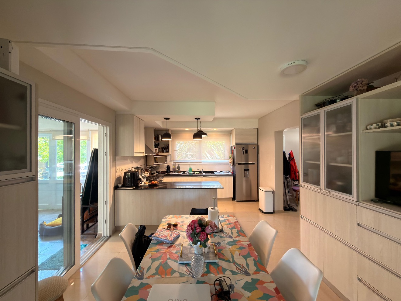 Casa en La Concepción I con fondo a pulmón verde, pileta y excelente calidad constructiva - Imagen 19