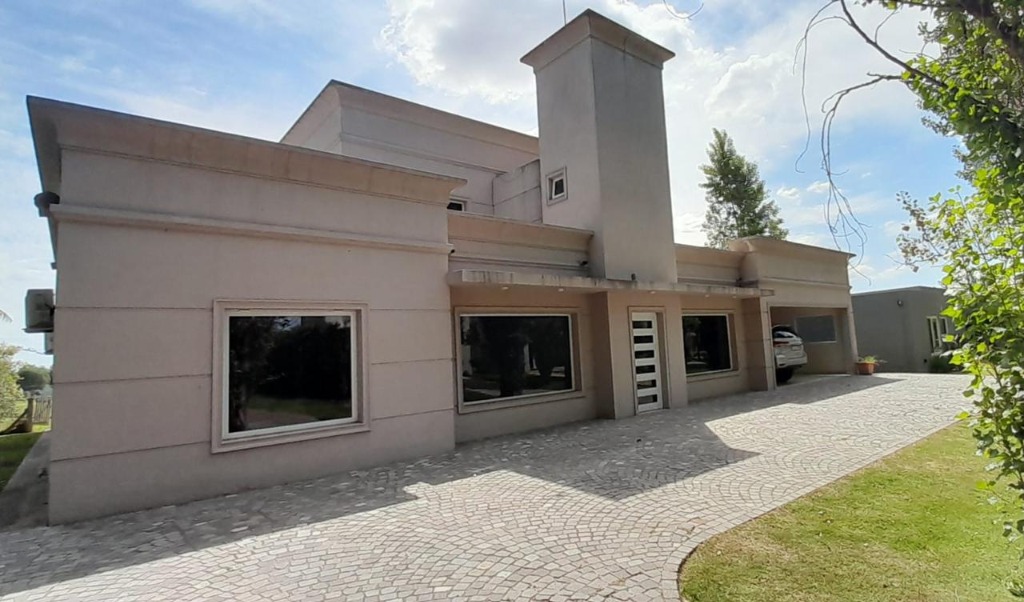 Casa 5 ambientes La Concepción Luján con inversión con renta - Imagen 18
